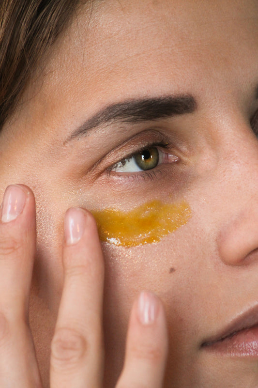 Golden Glow Baume  Yeux 黃金眼燙斗